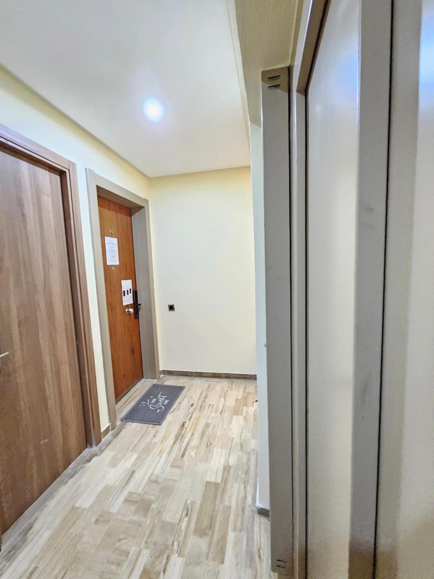 Mia Appartement N2 - Elegance, Confort Et Serenite Casablanca Esterno foto