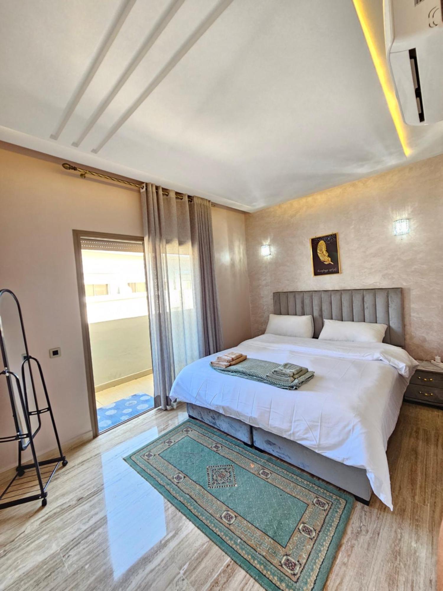 Mia Appartement N2 - Elegance, Confort Et Serenite Casablanca Esterno foto