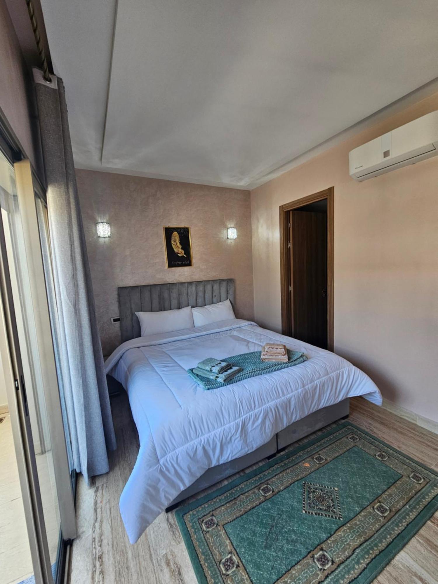 Mia Appartement N2 - Elegance, Confort Et Serenite Casablanca Esterno foto