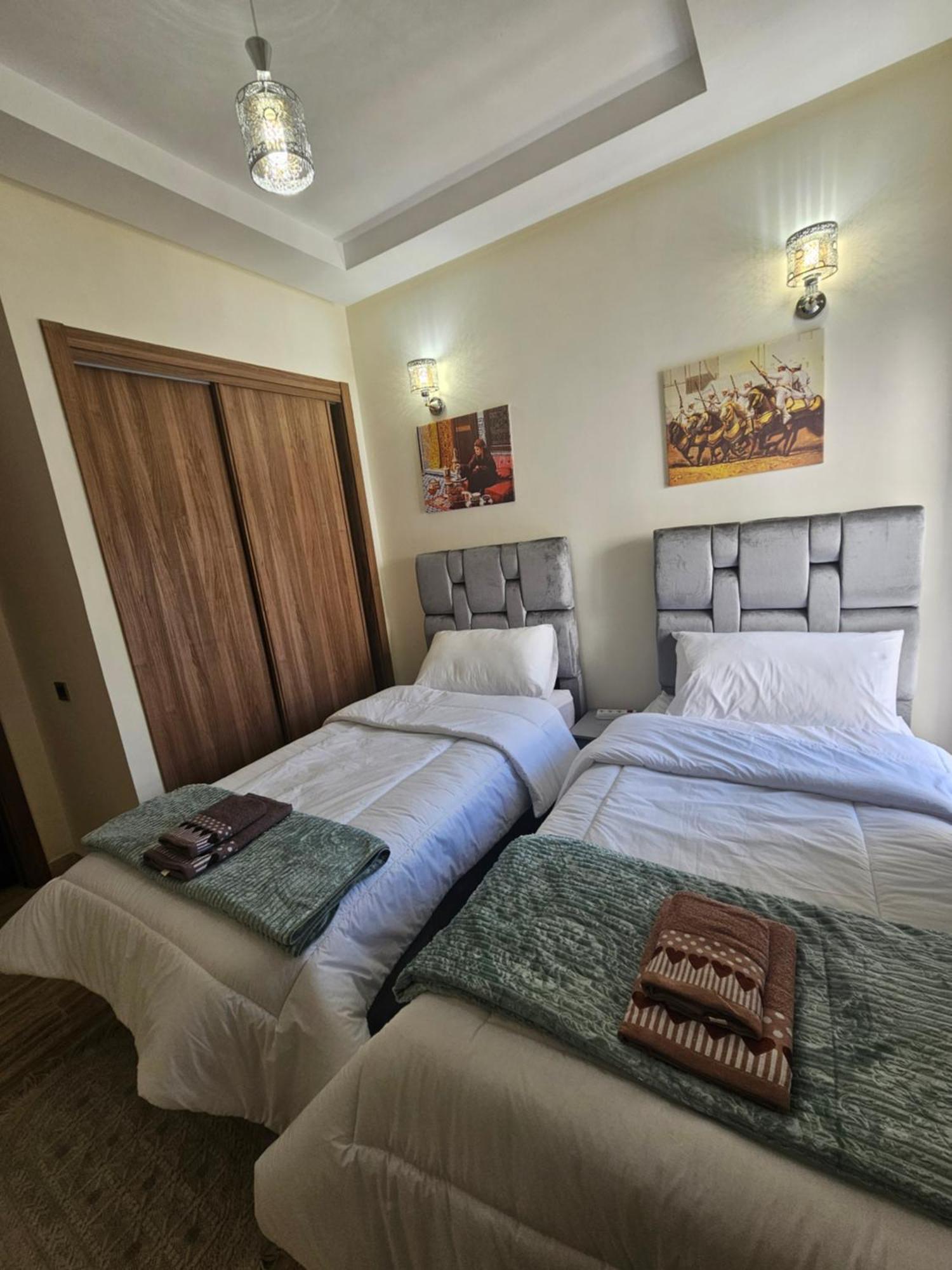 Mia Appartement N2 - Elegance, Confort Et Serenite Casablanca Esterno foto